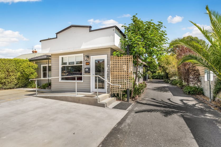 521 Napier Street White Hills VIC 3550 - Image 1