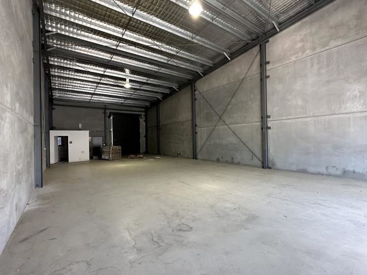 Click to view all images Unit 2/4 Pelle Street Mitchell ACT 2911 - Image 2