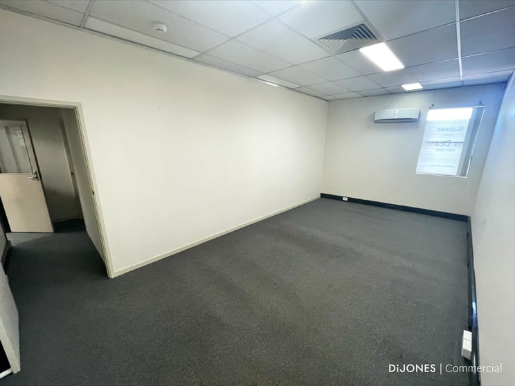 Click to view all images 1/86 Pacific Hwy Wyong NSW 2259 - Image 2