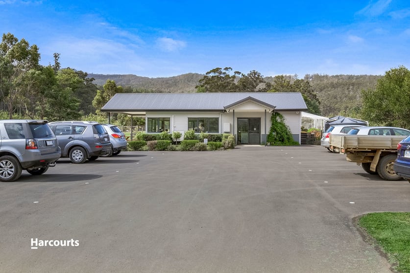 Click to view all images 111 Dip Road Mountain River TAS 7109 - Image 3
