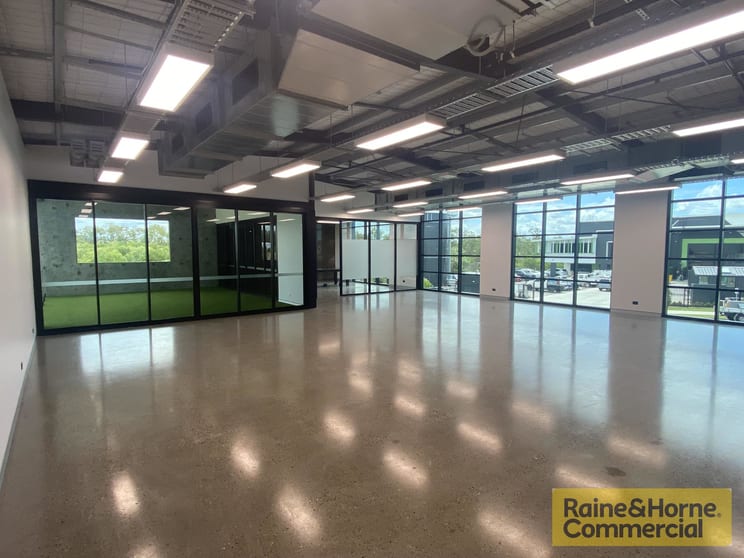 Click to view all images Office/25 Robertson Street Brendale QLD 4500 - Image 1