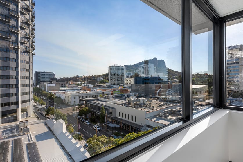 Click to view all images 280 Flinders Street Townsville City QLD 4810 - Image 4