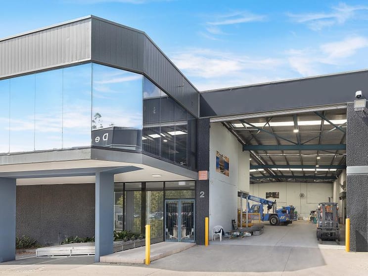 Click to view all images Unit 2/30-32 Artisan Road Seven Hills NSW 2147 - Image 1