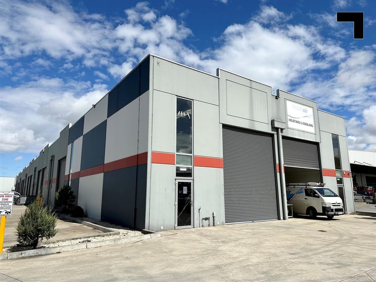 Click to view all images 24/72 Makland Drive Derrimut VIC 3026 - Image 2