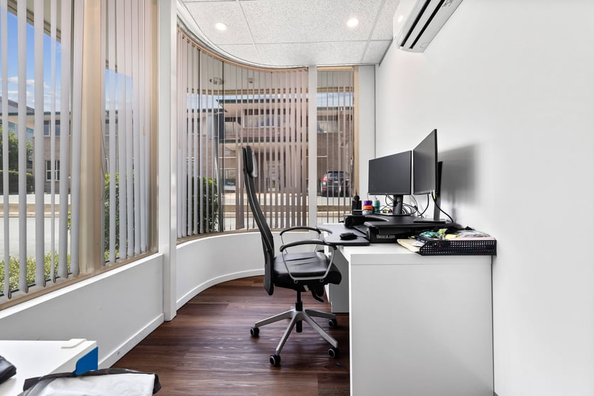 Click to view all images 3/13 Napier Close Deakin ACT 2600 - Image 3