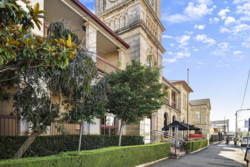 Click to view all images 5c/138 Margaret Street Toowoomba City QLD 4350 - Image 1