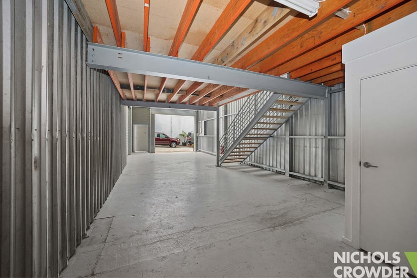 Click to view all images 1A/320 Reserve Road Cheltenham VIC 3192 - Image 3