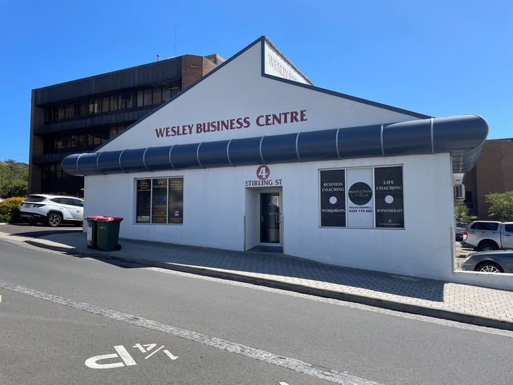 Click to view all images Unit 8/4 Stirling Street Bunbury WA 6230 - Image 2