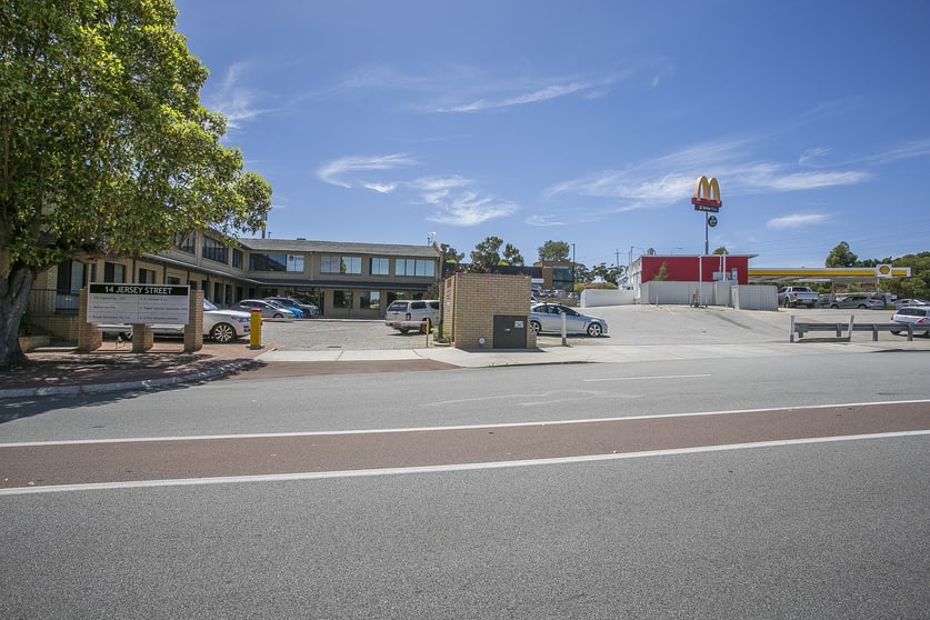 Click to view all images 3/14 Jersey Street Jolimont WA 6014 - Image 2