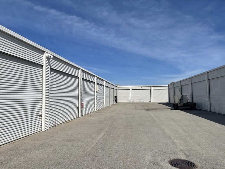 12/13 Denninup Way Malaga WA 6090 - Image 1