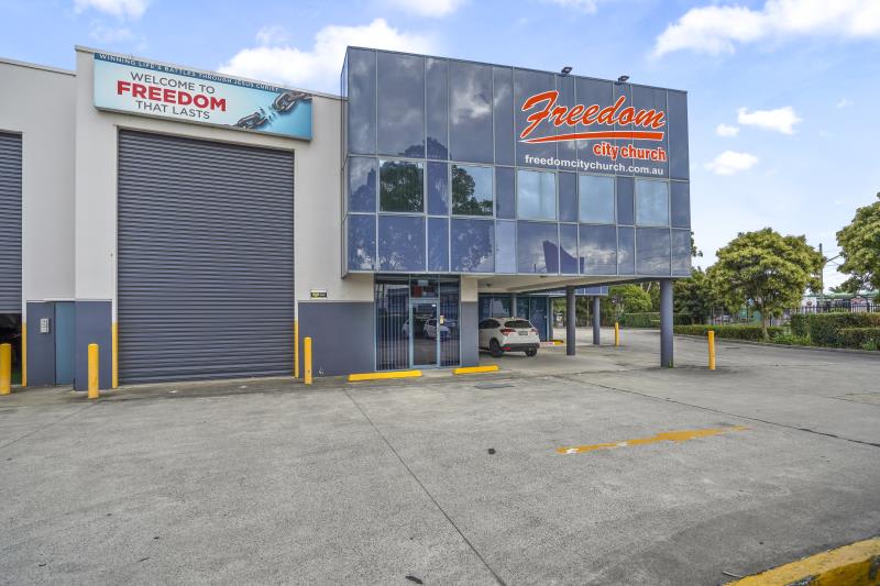 Click to view all images Unit 8 & 9/33 Heathcote Road Moorebank NSW 2170 - Image 1