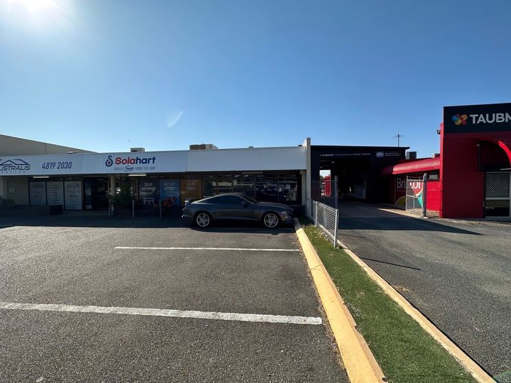 Click to view all images 3/299 Richardson Road Kawana QLD 4701 - Image 1