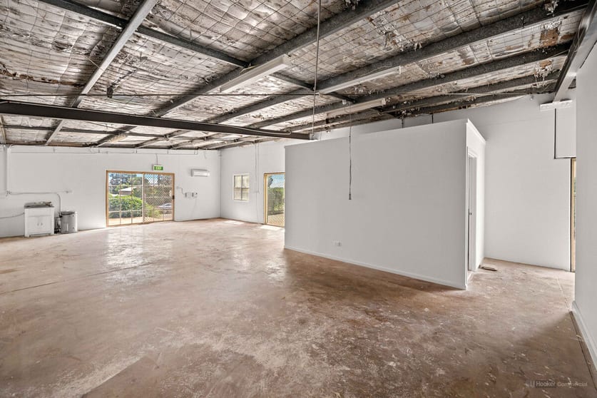 Click to view all images 6 Progress Court Harlaxton QLD 4350 - Image 3