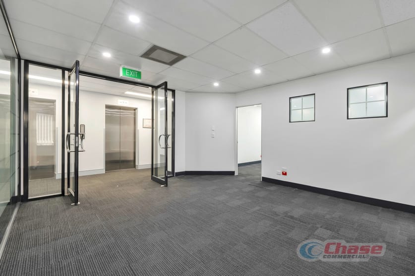 Click to view all images 216/196 Wharf Street Spring Hill QLD 4000 - Image 1