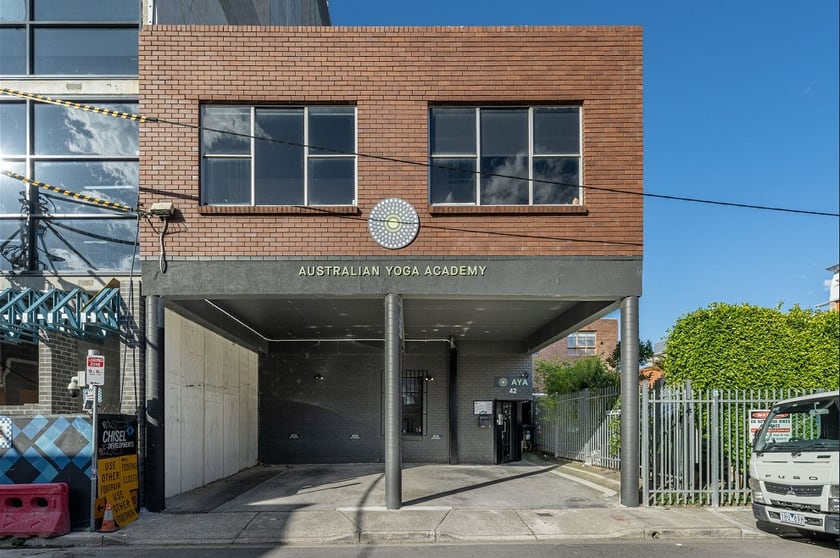 Click to view all images 42 Clifton Street Prahran VIC 3181 - Image 1