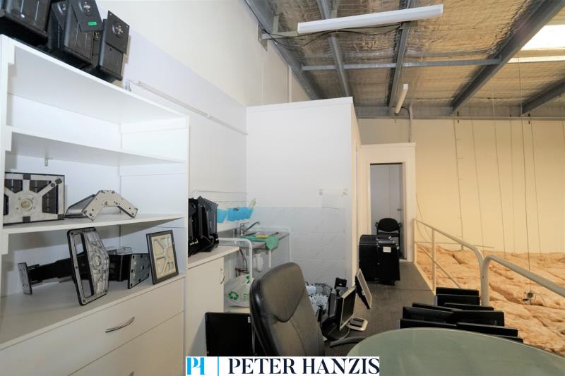 Click to view all images Unit 17,/191 Parramatta Road Auburn NSW 2144 - Image 3