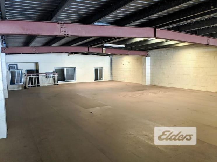 Click to view all images 13 Mountjoy Street Woolloongabba QLD 4102 - Image 2