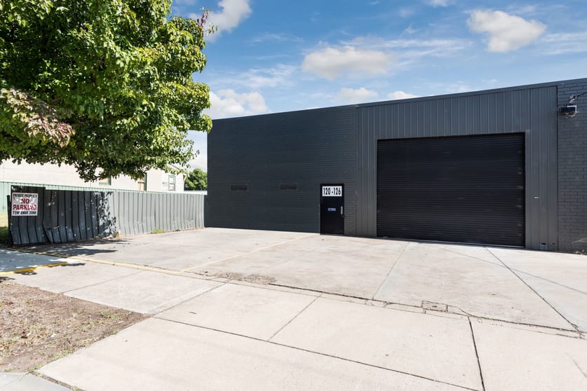 Click to view all images 120 Garsed Street Bendigo VIC 3550 - Image 1