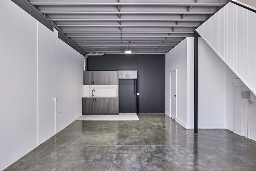 Click to view all images 9/25 Alex Fisher Drive Burleigh Heads QLD 4220 - Image 3