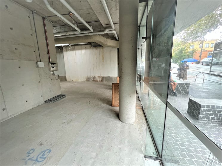 Click to view all images 1/108 Miller Street Pyrmont NSW 2009 - Image 3
