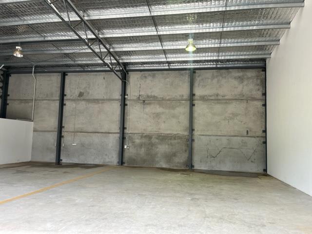 Click to view all images Ground Unit Unit 5+6/3 Tantalum Street Beard ACT 2620 - Image 2