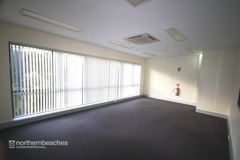Click to view all images Frenchs Forest NSW 2086 - Image 3