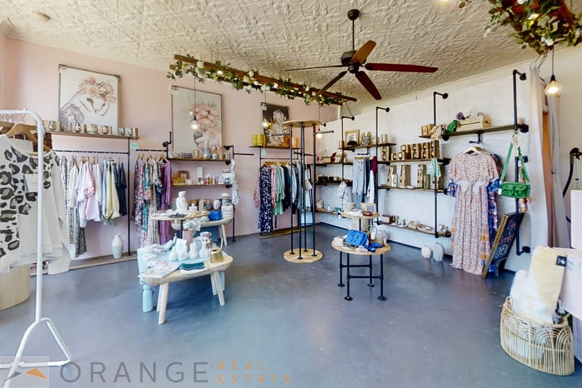 Click to view all images 33B Victoria Street Millthorpe NSW 2798 - Image 2