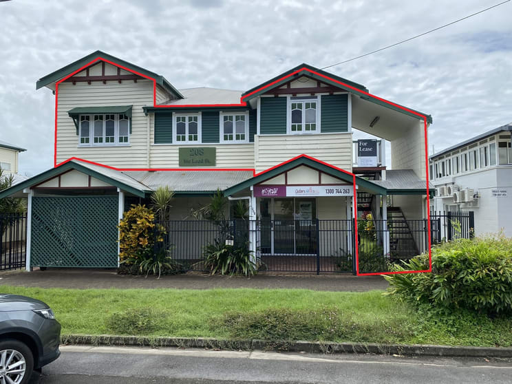 Click to view all images 208-210 McLeod Street Cairns North QLD 4870 - Image 2