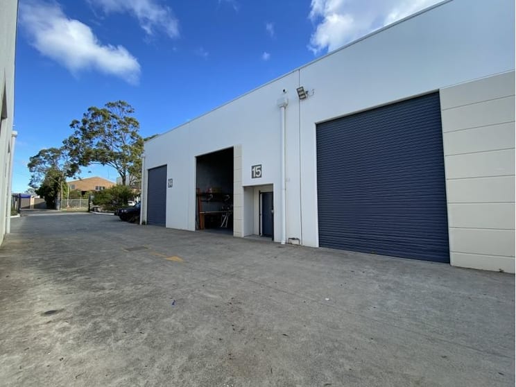 Click to view all images Heathcote NSW 2233 - Image 1