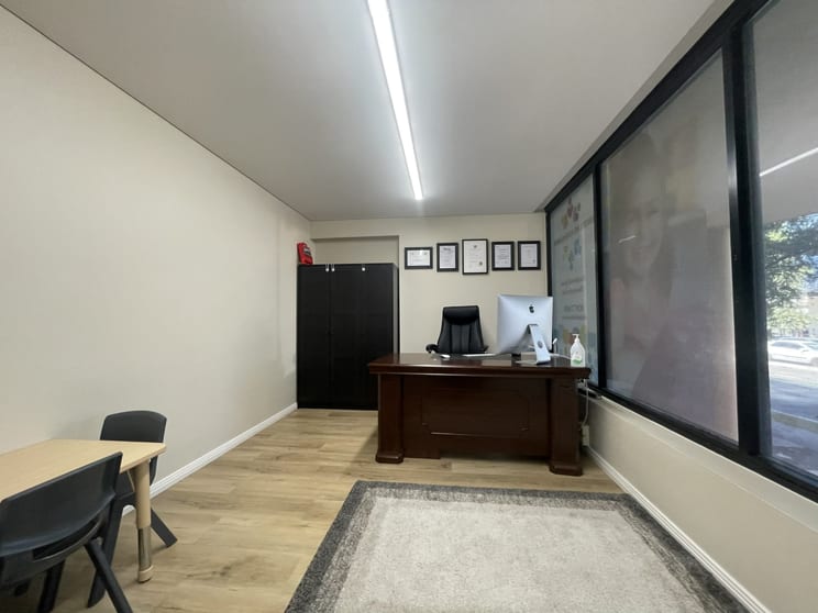 Click to view all images 1/59 Rickard Road Bankstown NSW 2200 - Image 3