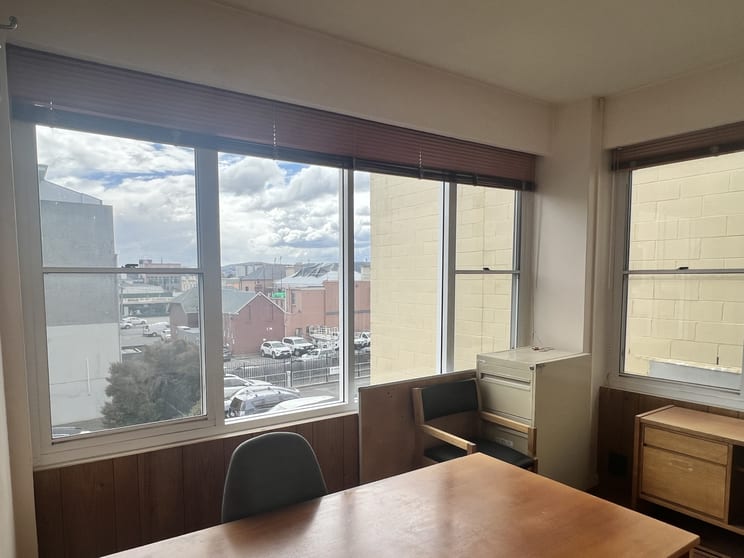 Click to view all images Level 1 Suite 4/52-56 Cameron Street Launceston TAS 7250 - Image 3