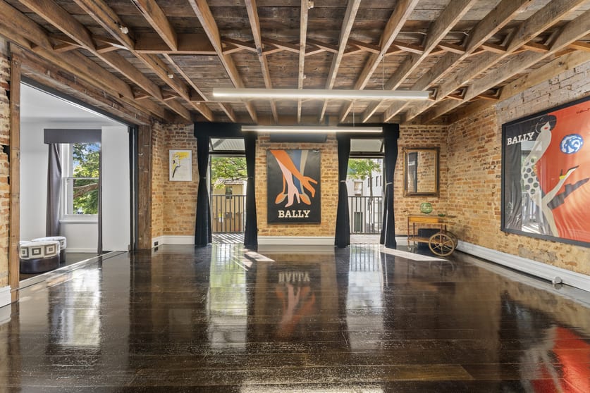 Click to view all images Level 1/117-119 Riley Street Darlinghurst NSW 2010 - Image 1