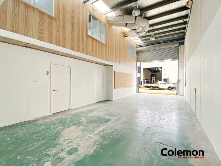 Click to view all images 5/29 Helles Ave Moorebank NSW 2170 - Image 2