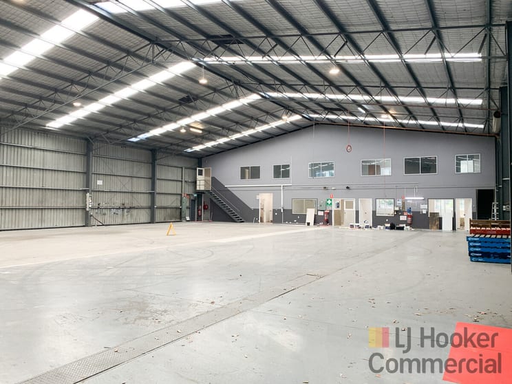 Click to view all images W/house A/27 Sunny Bank Road Lisarow NSW 2250 - Image 3