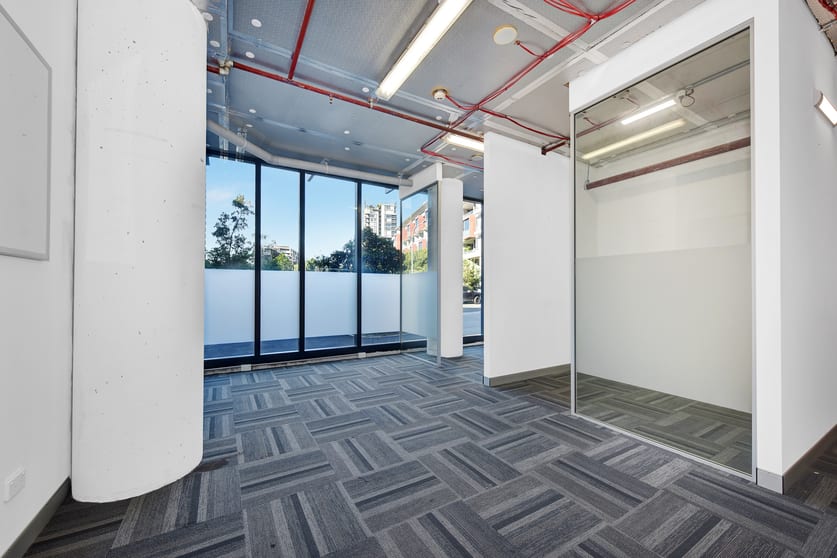 Click to view all images Shop 3/2 Sam Sing Street Waterloo NSW 2017 - Image 3