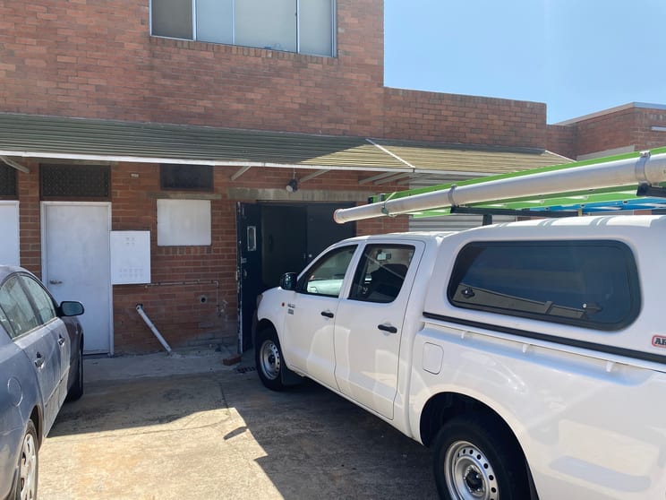 Click to view all images 1336 Centre Road Clayton South VIC 3169 - Image 3