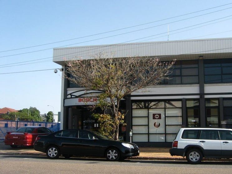 Click to view all images 51 Ross Street Newstead QLD 4006 - Image 1