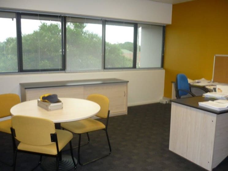 Click to view all images 87 Webster Road Stafford QLD 4053 - Image 3