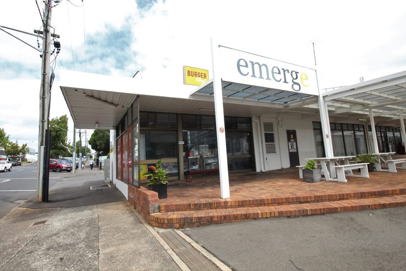 Click to view all images 1/126 Margaret Street Toowoomba QLD 4350 - Image 1