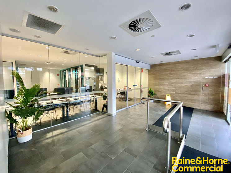 Click to view all images Shop 3/156 Henry Street Penrith NSW 2750 - Image 2