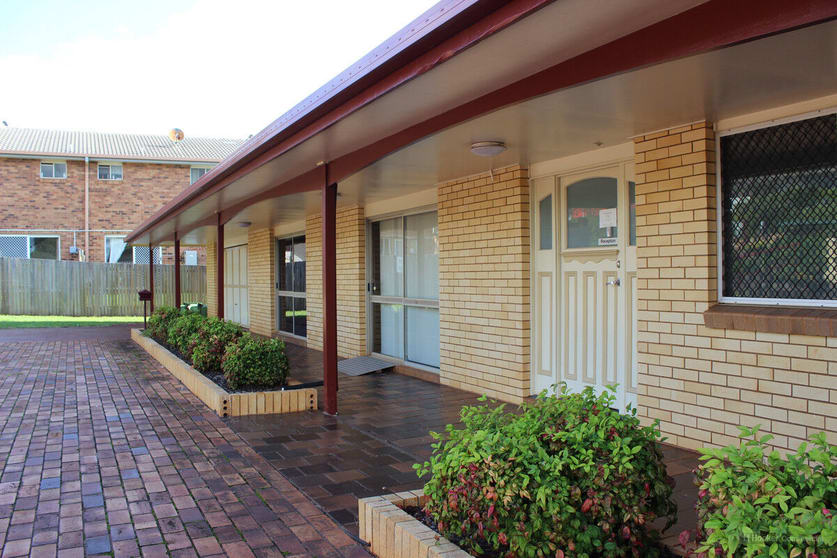 Click to view all images 907 Ruthven Street Kearneys Spring QLD 4350 - Image 1