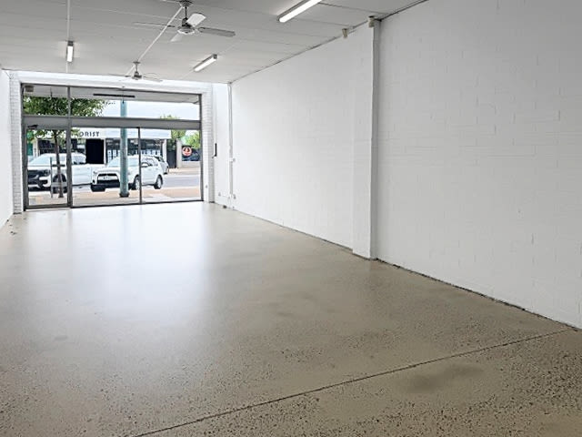 Click to view all images 2/106 High Street Hastings VIC 3915 - Image 3