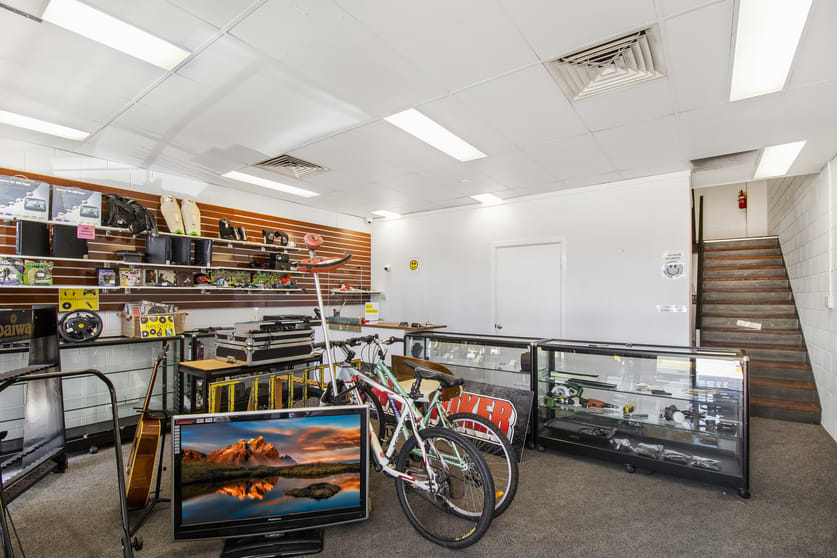 Click to view all images 3/64 Sugar Road Maroochydore QLD 4558 - Image 3