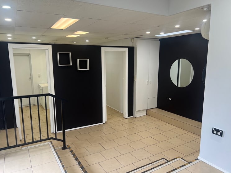 Click to view all images 104 (rear) Marion St Bankstown NSW 2200 - Image 2