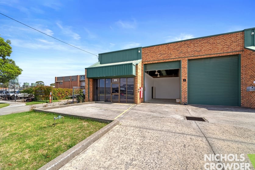 Click to view all images 2/5 Steele Court Mentone VIC 3194 - Image 3