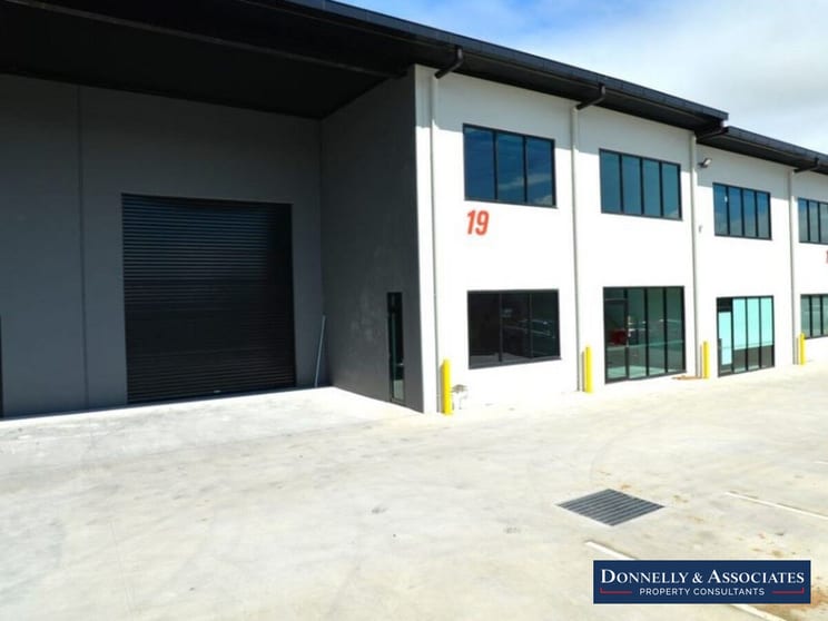 Click to view all images Unit 19/16-20 Prospect Place Crestmead QLD 4132 - Image 2