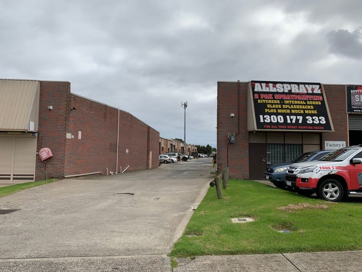 Click to view all images 13/166 Bridge Road Keysborough VIC 3173 - Image 1