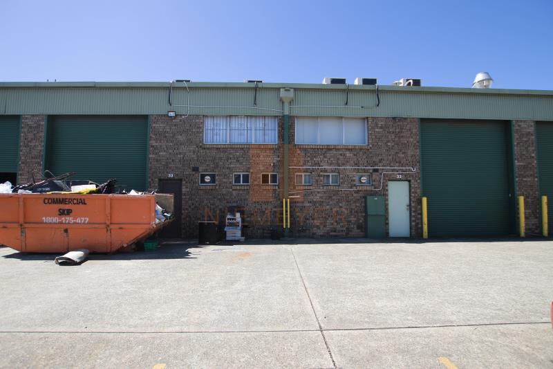 Click to view all images Unit 32 & 33/28-30 Barry Road Chipping Norton NSW 2170 - Image 2