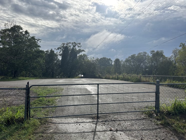 Click to view all images 12 Hillside Drive Stapylton QLD 4207 - Image 2