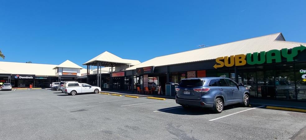Click to view all images 3/3 Tarcoola Avenue Mooloolaba QLD 4557 - Image 3